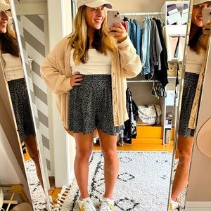 Black Floral Highwaisted shorts